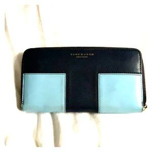 Tory Burch wallet! Light and dark blue.